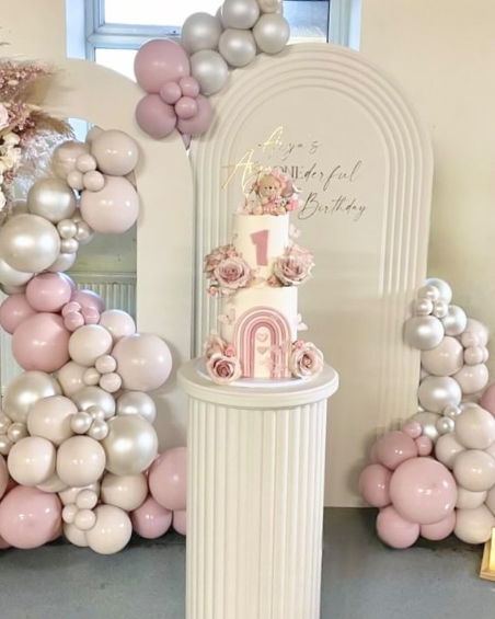 Ripple Plinth with Top