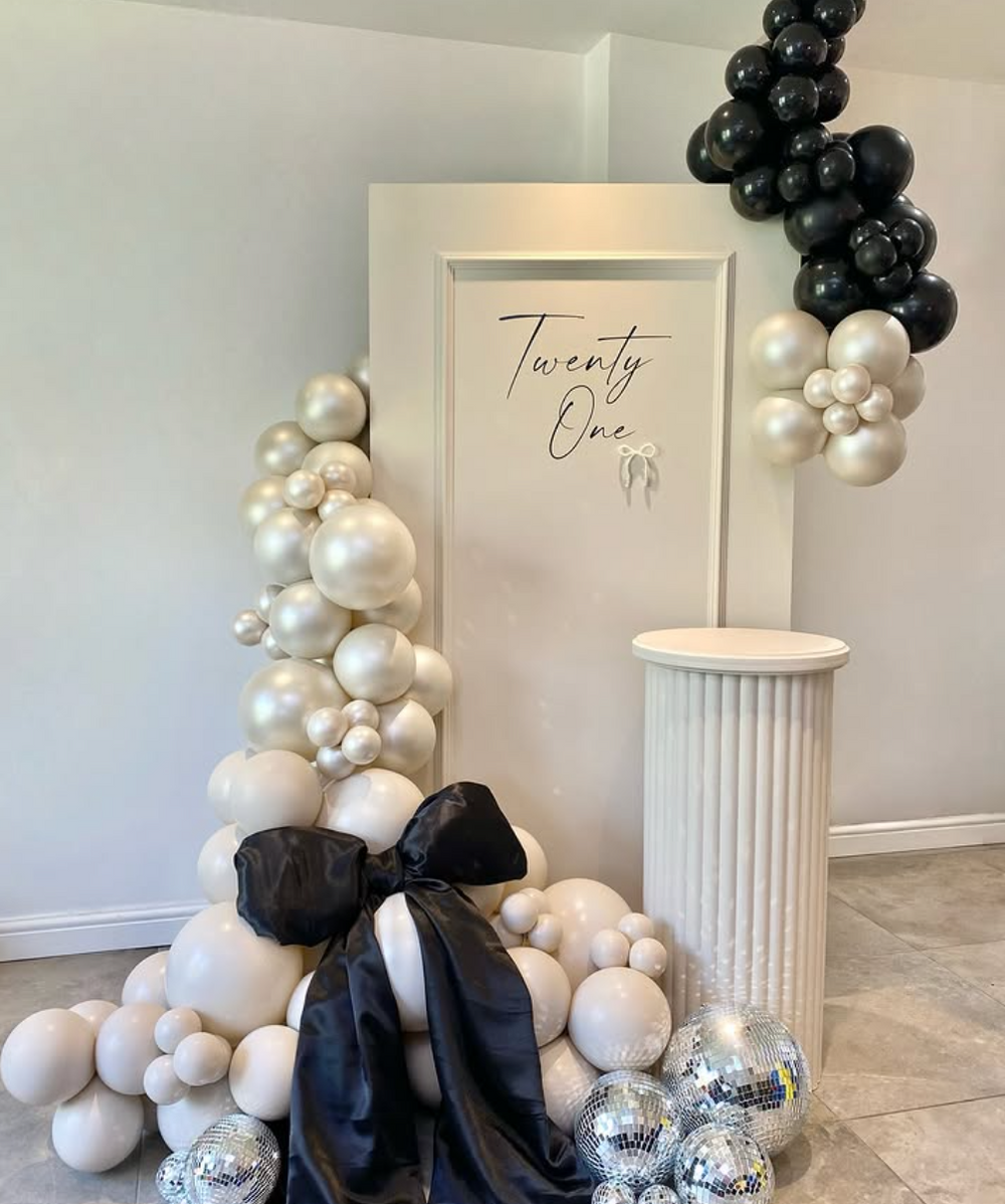 Ripple Plinth with Top