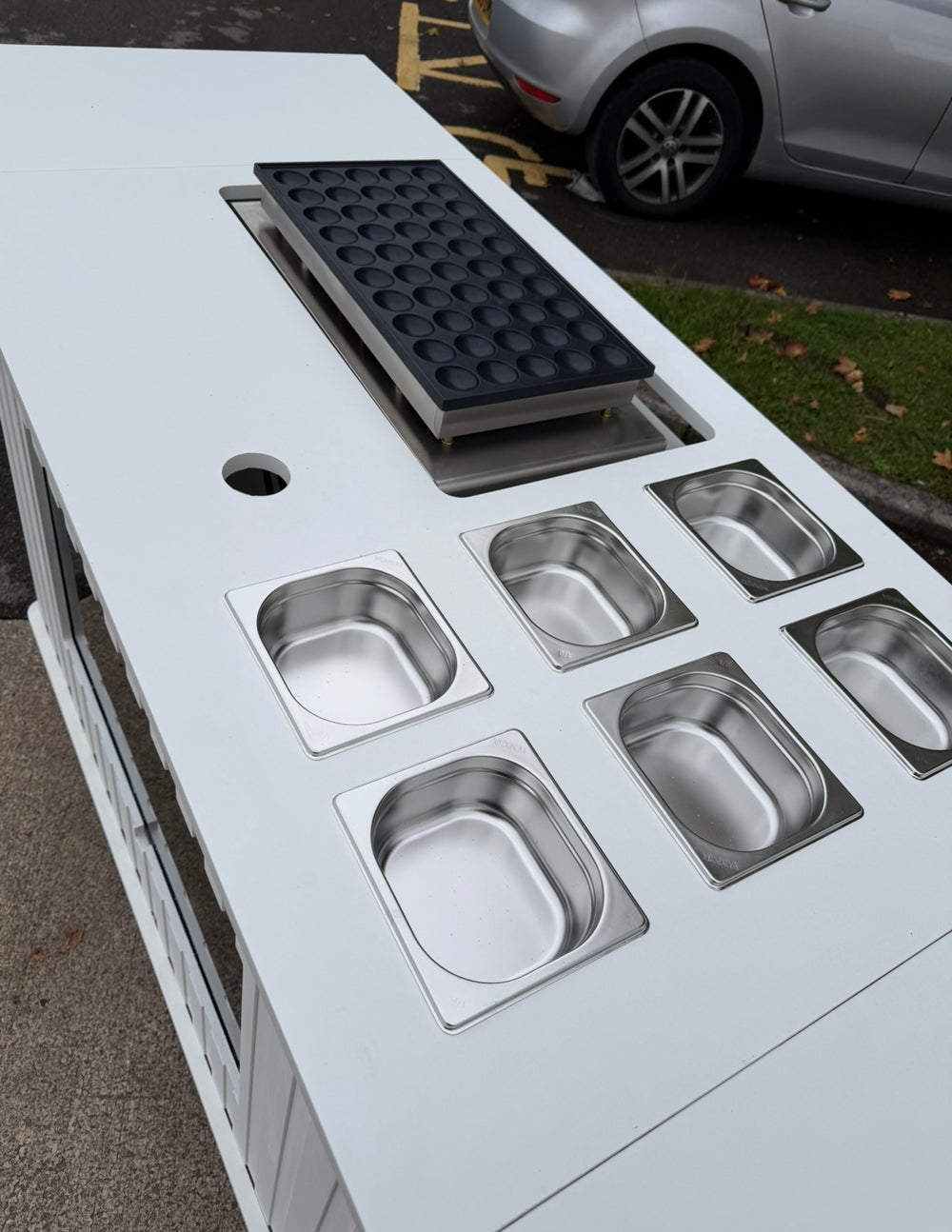 Mobile Collapsible White Dutch Pancake Cart with Built in Screen